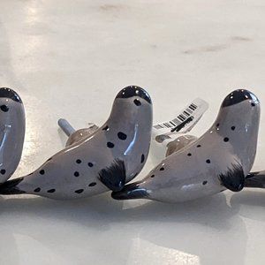 anthropologie seal cabinet knobs 6